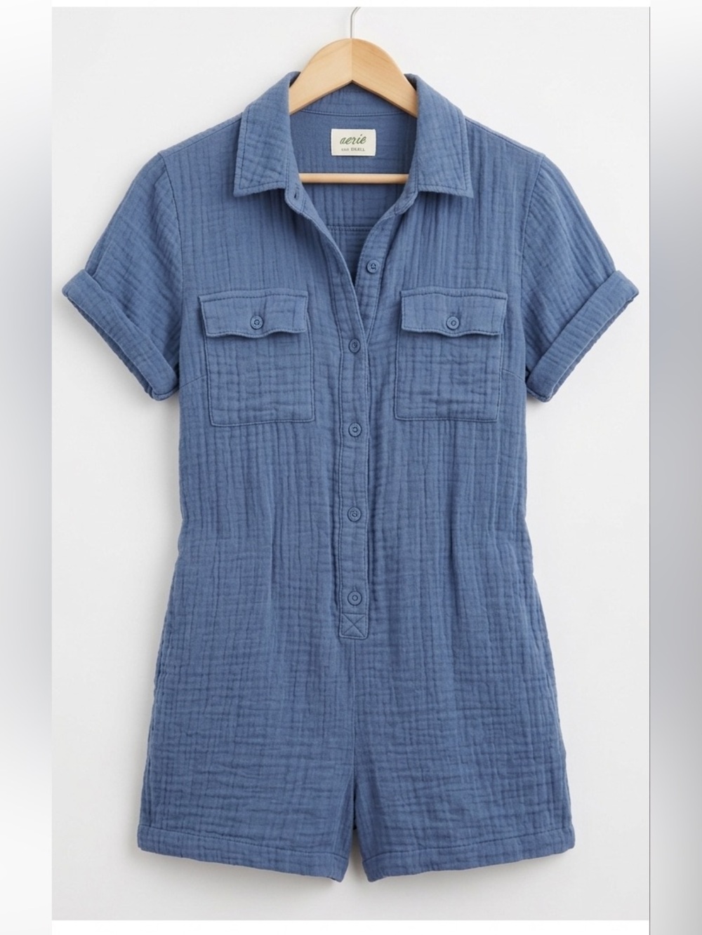 Aerie women’s adorable romper. Size small. 100% cotton.
